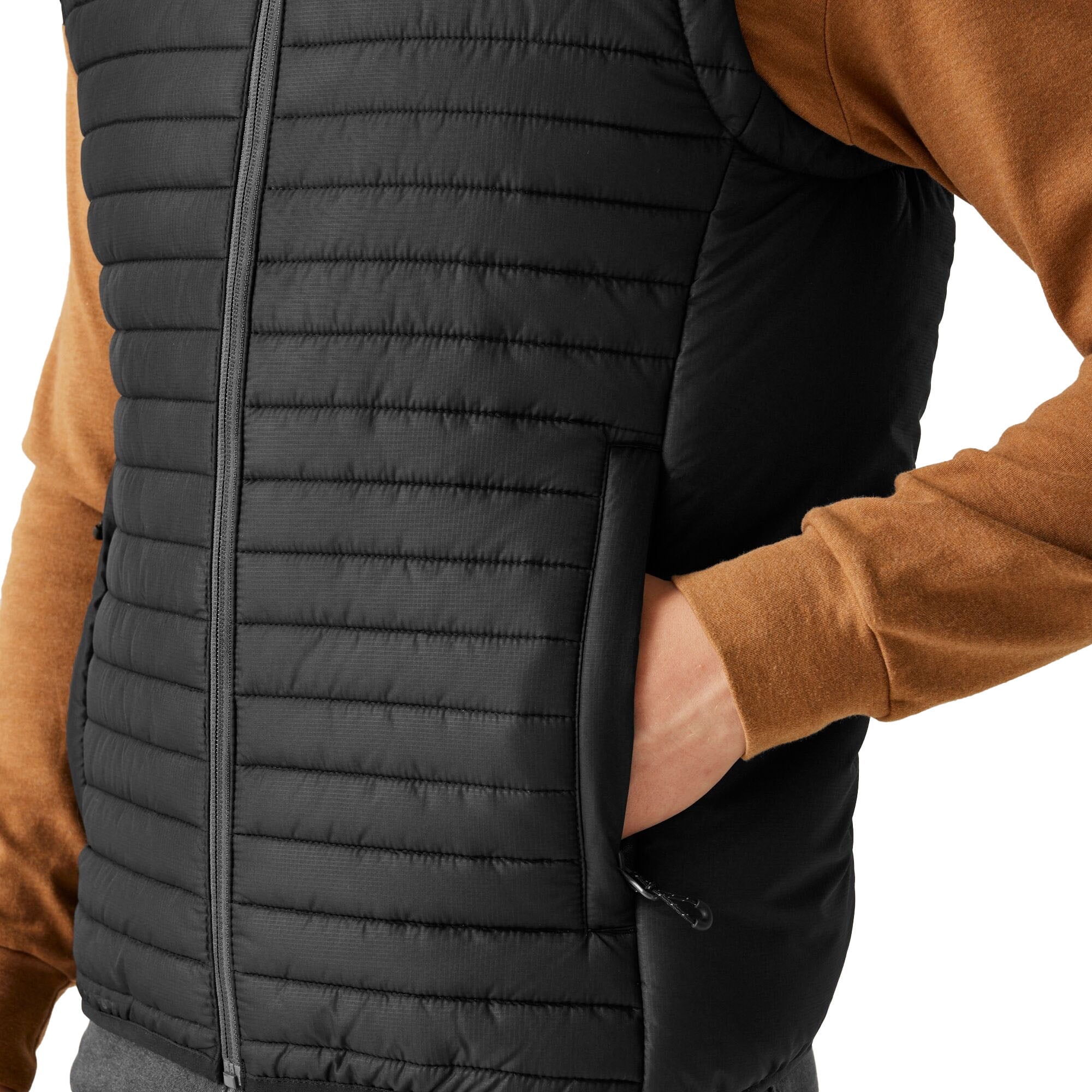 HERREN WESTE H/M RECYCELTE ISOLIERTE BODYWARMER (TRA861A-800)