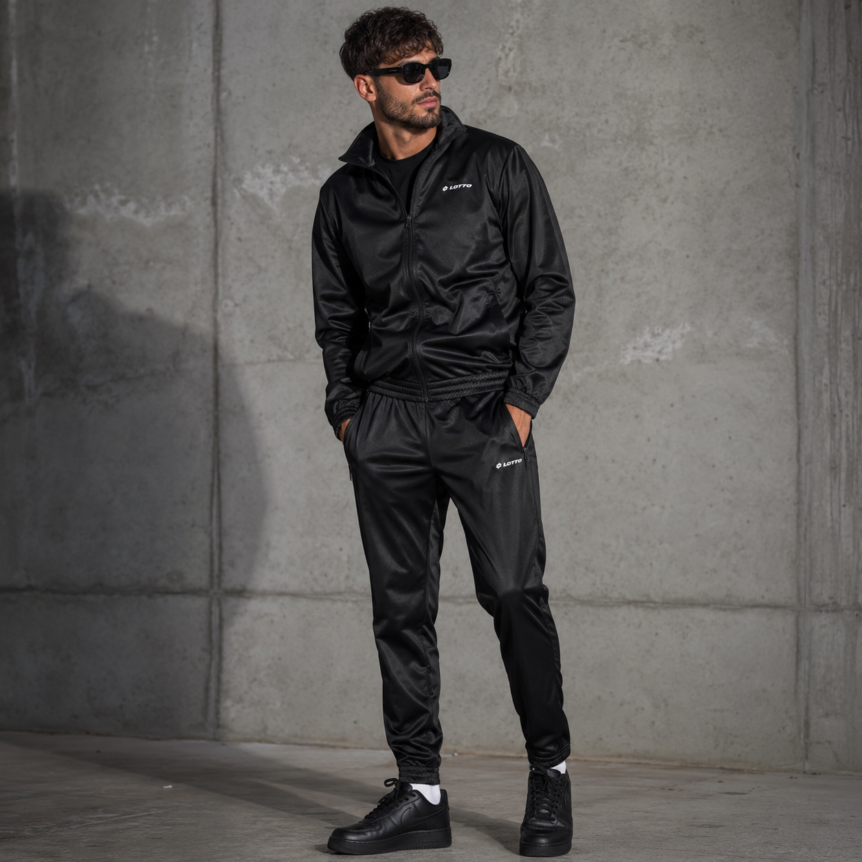 HERREN TRAININGSANZUG POLY SUIT (MTGVX10013-001) HERREN TRAININGSANZUG POLY SUIT (MTGVX10013-001)