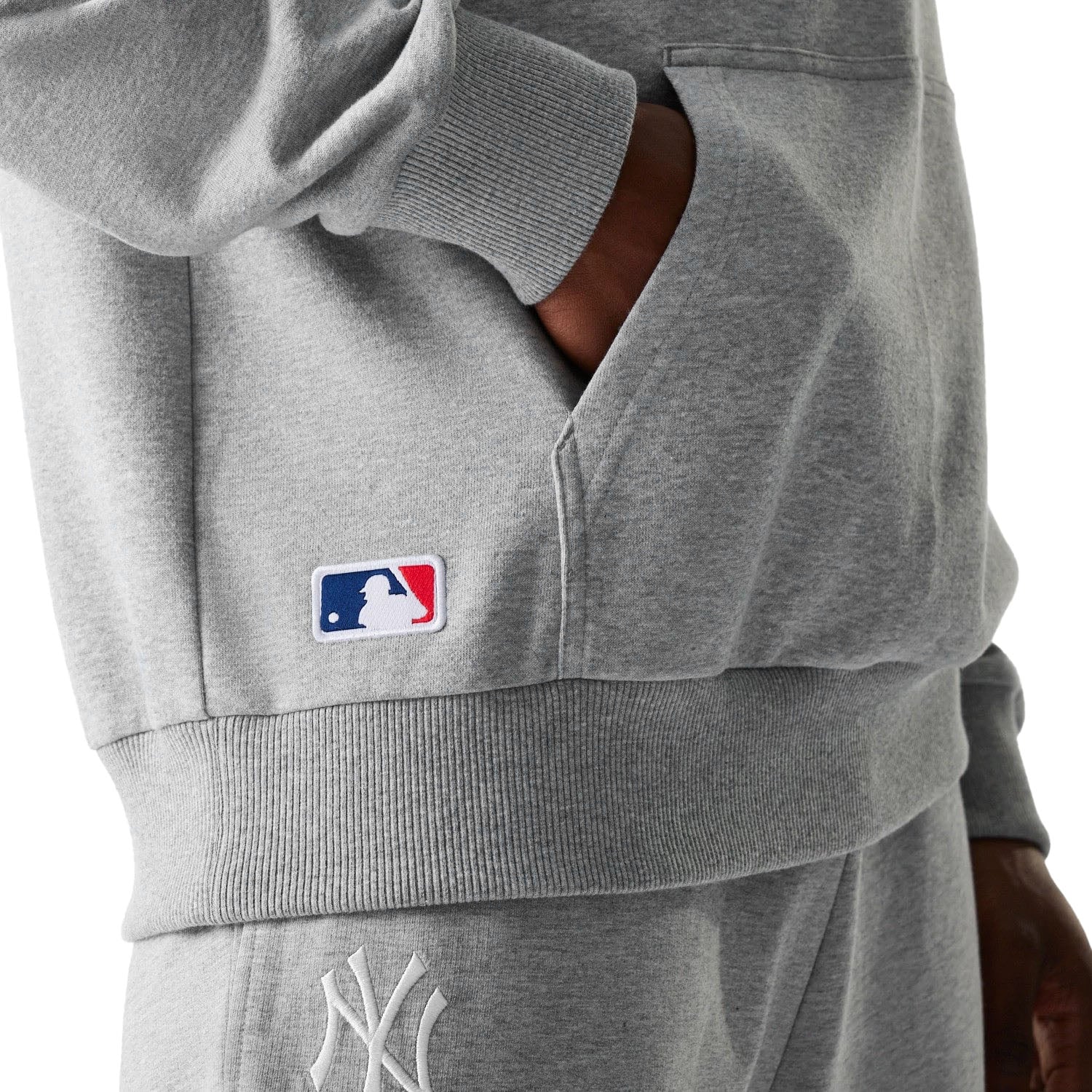 HERREN HOODIE NOS MLB LE MIDI OS HOODIE FT NEYYAN HGR (60675761) HERREN HOODIE NOS MLB LE MIDI OS HOODIE FT NEYYAN HGR (60675761)