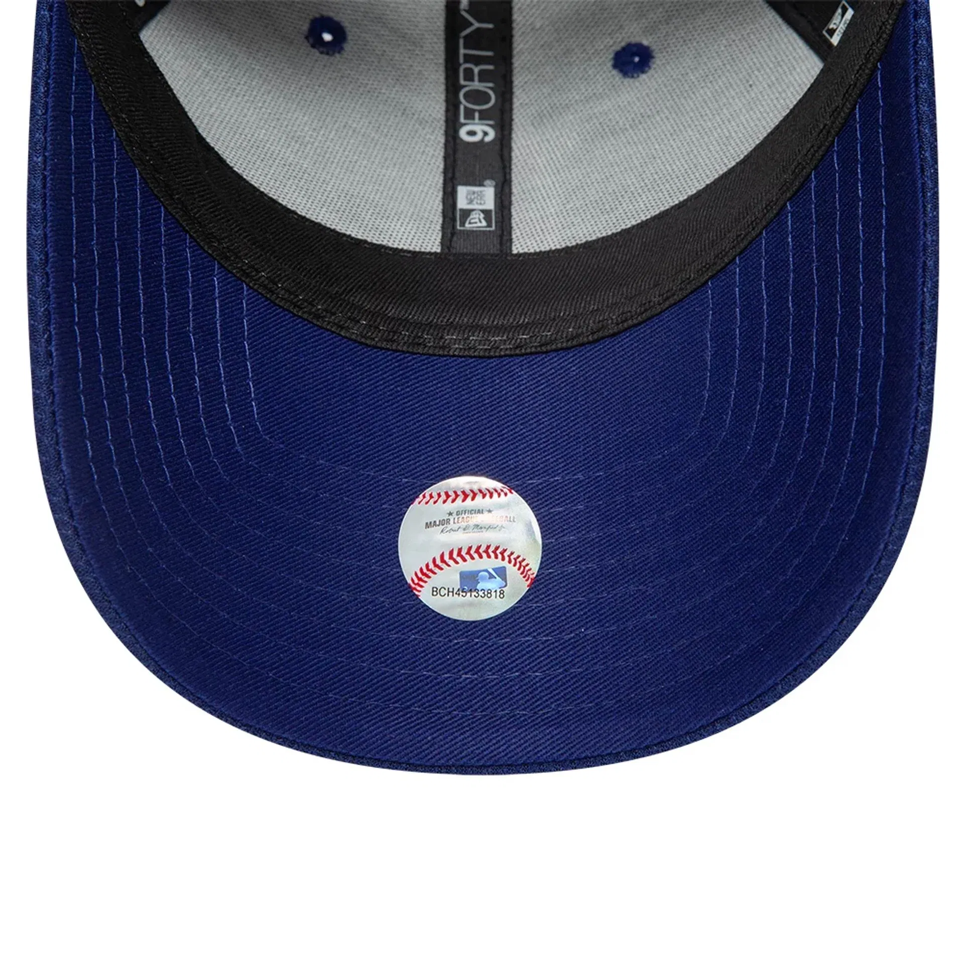 UNISEX CAP DIAMND ERA ESS 9FORTY LOSDOD OTCWHI (60348839-960) UNISEX CAP DIAMND ERA ESS 9FORTY LOSDOD OTCWHI (60348839-960)