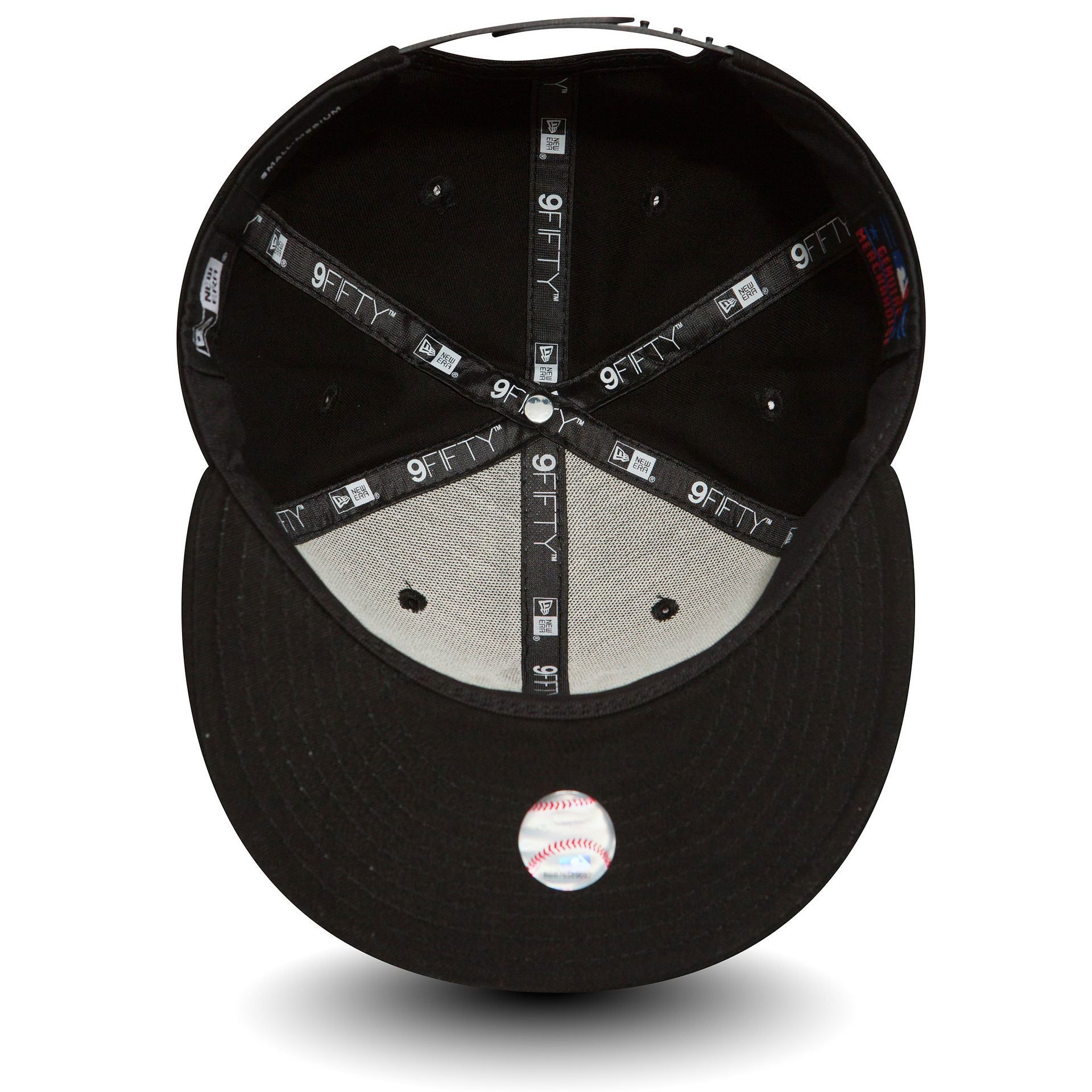 UNISEX CAP MLB 9FIFTY NEYYAN BLKWHI (11180833-001) UNISEX CAP MLB 9FIFTY NEYYAN BLKWHI (11180833-001)