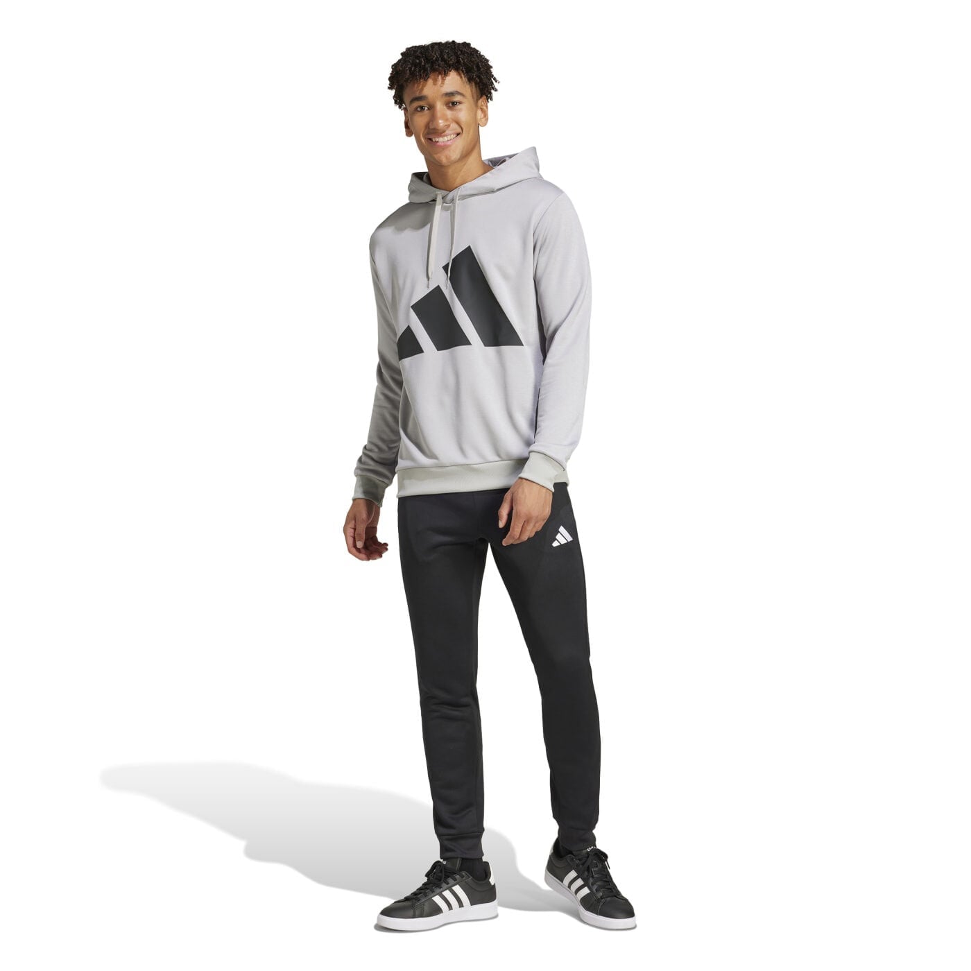 HERREN TRAININGSANZUG M BL FT HD TS (JI8870) HERREN TRAININGSANZUG M BL FT HD TS (JI8870)