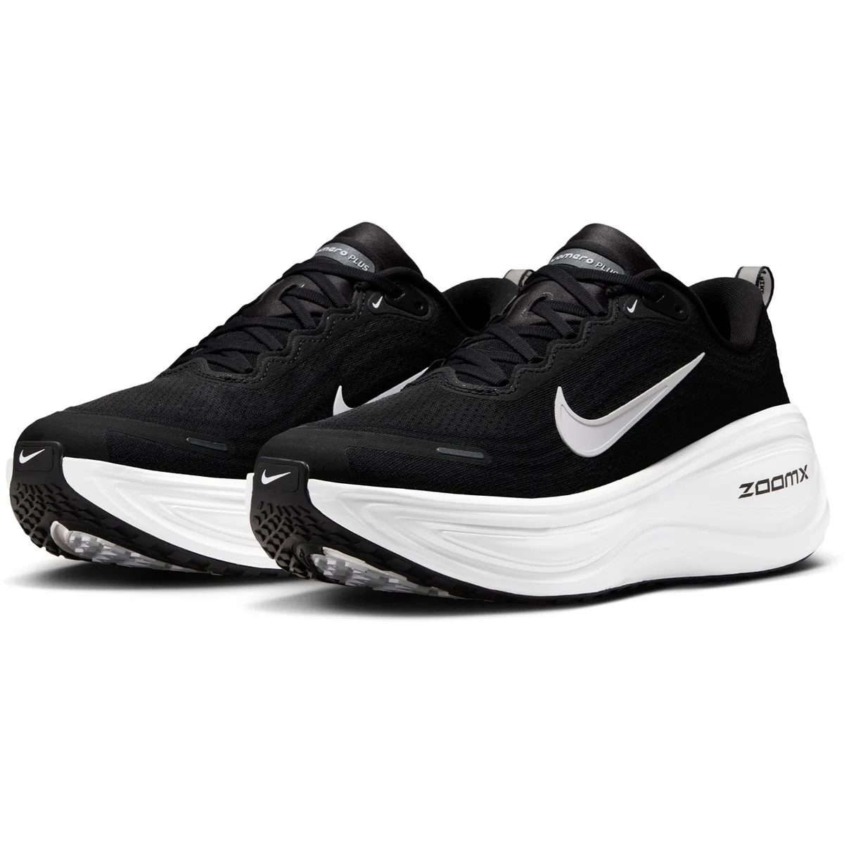 HERREN LAUFSCHUHE / SNEAKER VOMERO PLUS (HV8150-002)