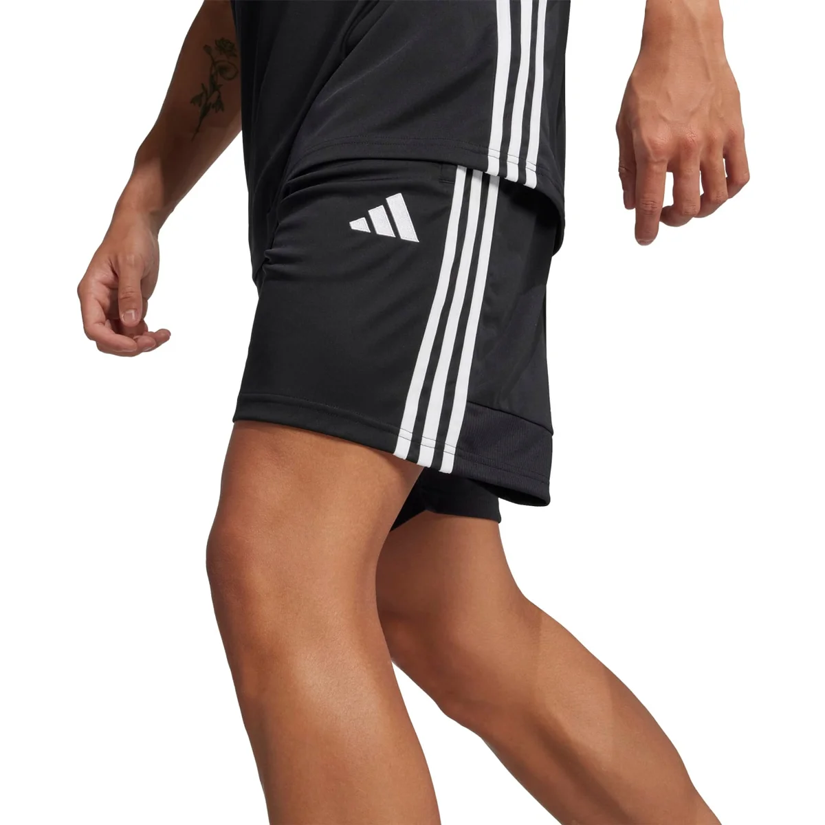 HERREN SHORTS TIRO ES SHO (JD0430) HERREN SHORTS TIRO ES SHO (JD0430)