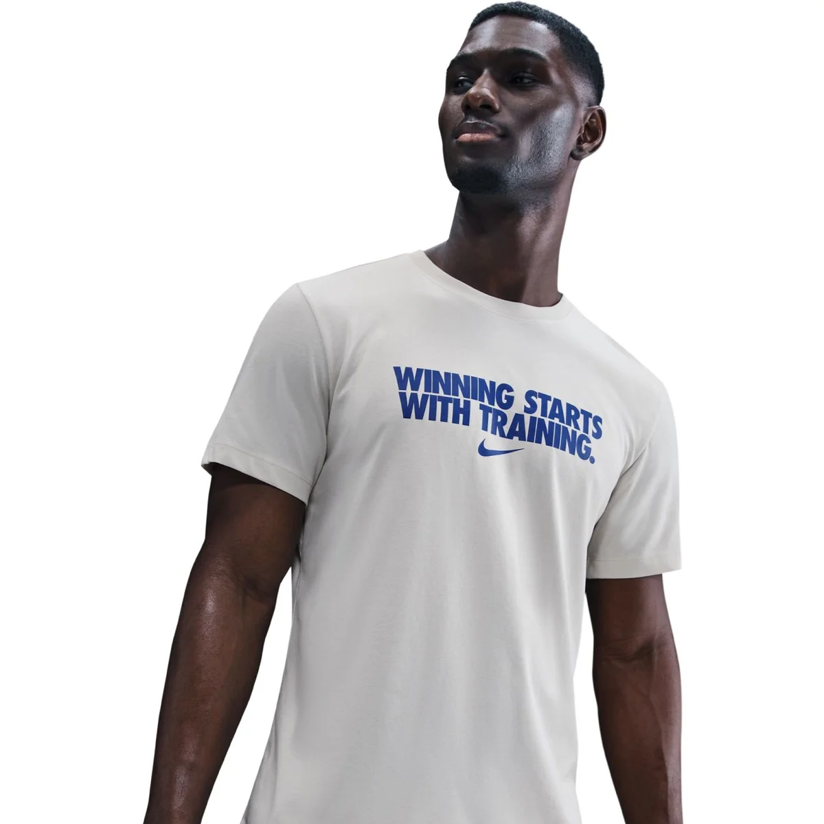 MĘSKI T-SHIRT M NK DF TEE WINNING (HV4187-072) MĘSKI T-SHIRT M NK DF TEE WINNING (HV4187-072)