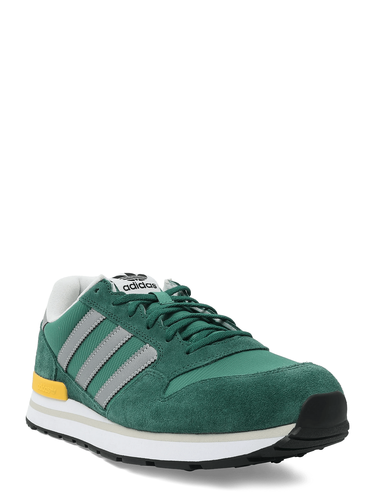 ADIDAS ZX 500 RS KI9813 – Schrägansicht vorne ADIDAS ZX 500 RS KI9813 in Grün – Freisteller schräg von vorne