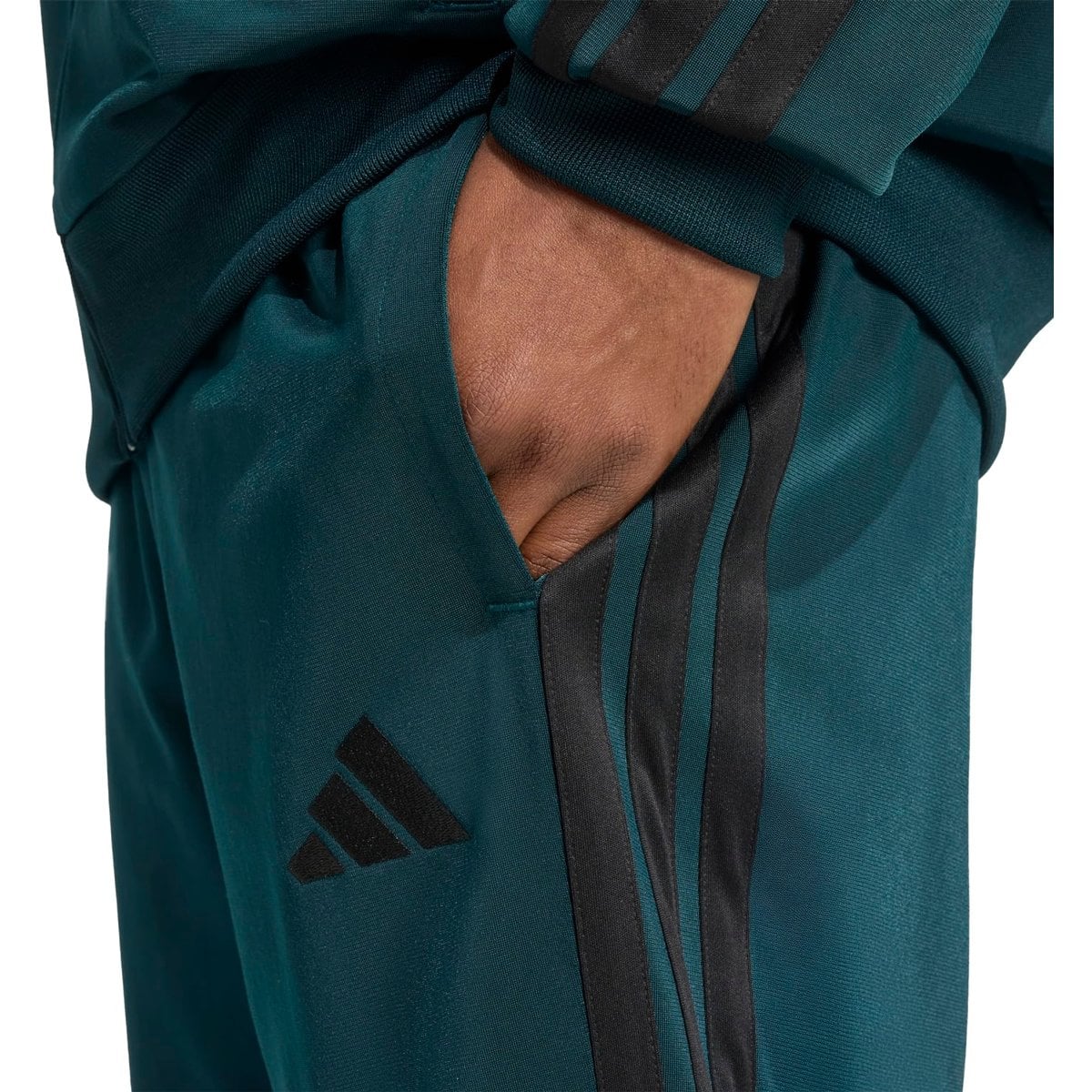HERREN TRAININGSANZUG M 3S TR TT TS (JX5502) HERREN TRAININGSANZUG M 3S TR TT TS (JX5502)