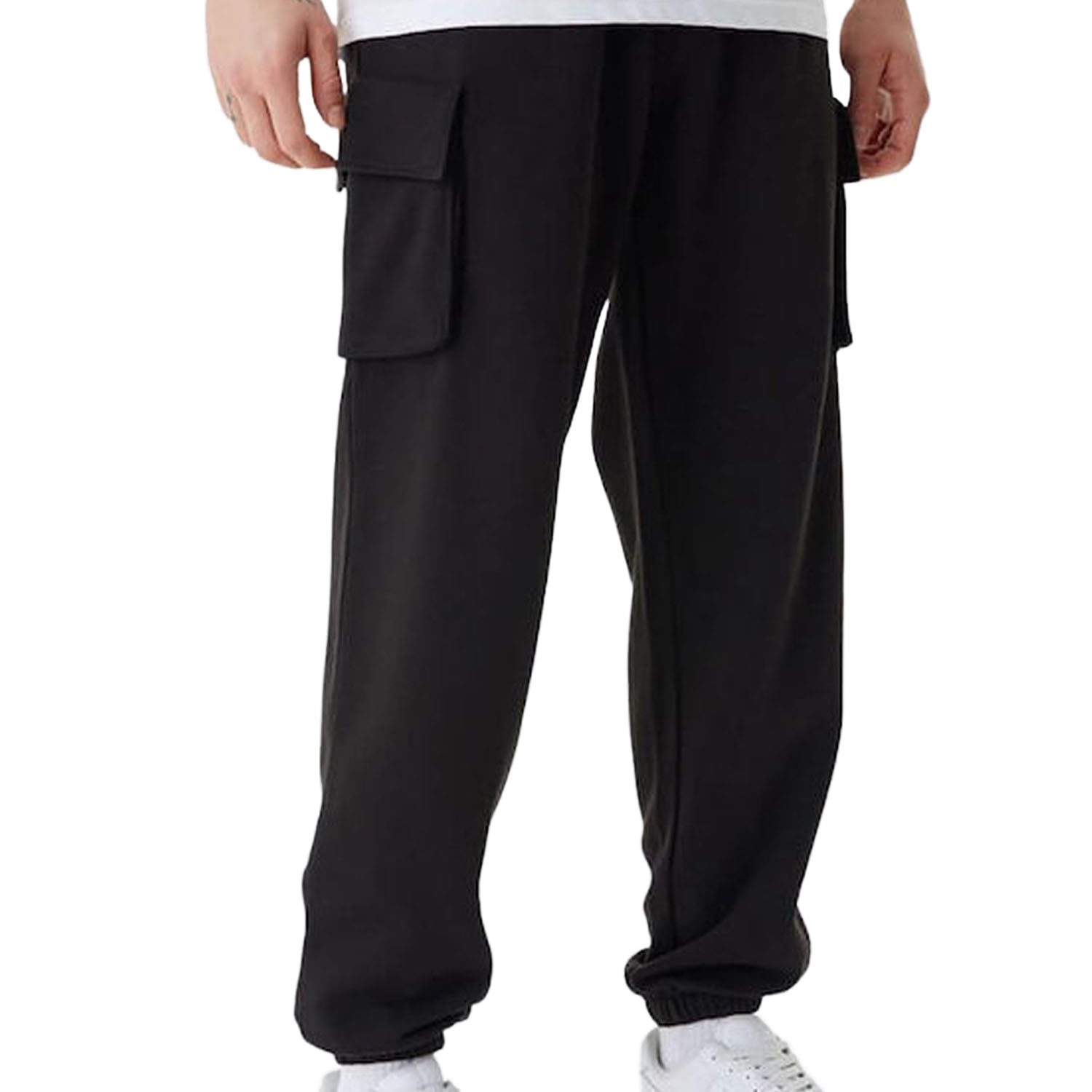 HERREN JOGGINGHOSE NE CARGO JOGGER NEWERA BLKWHI (60424482-001) HERREN JOGGINGHOSE NE CARGO JOGGER NEWERA BLKWHI (60424482-001)