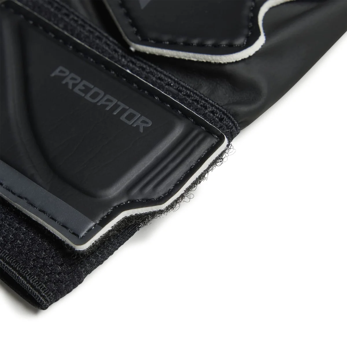 KIDS TORWARTHANDSCHUHE TRAINING PRED GL TRN J (IW6281) KIDS TORWARTHANDSCHUHE TRAINING PRED GL TRN J (IW6281)