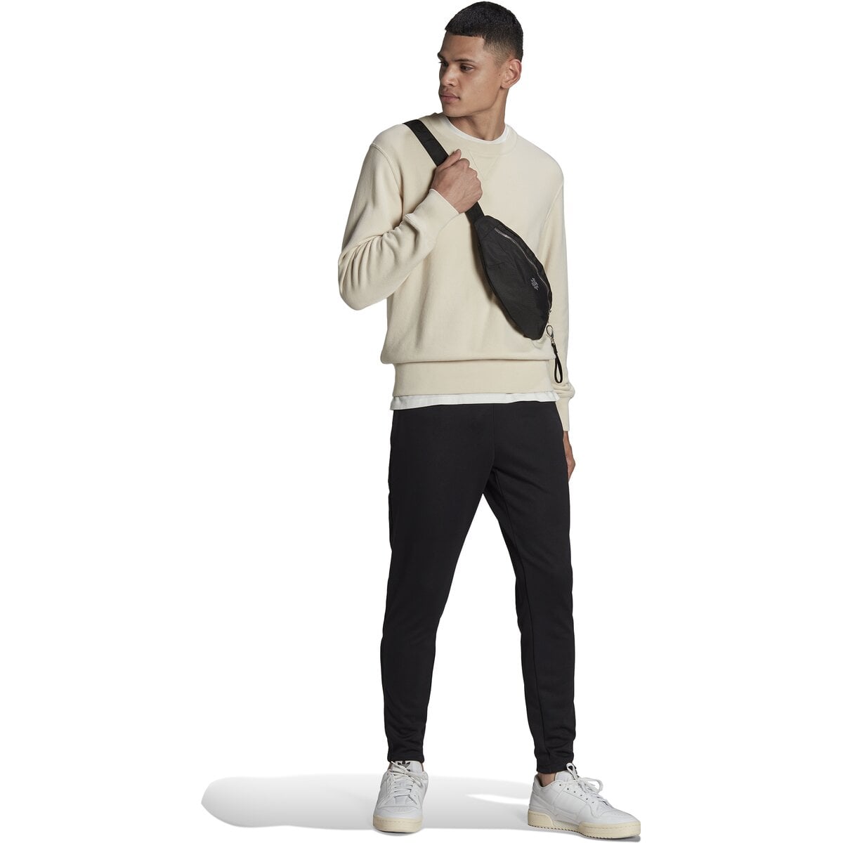 HERREN JOGGINGHOSE ENT22 TR PNT (HC0332) HERREN JOGGINGHOSE ENT22 TR PNT (HC0332)