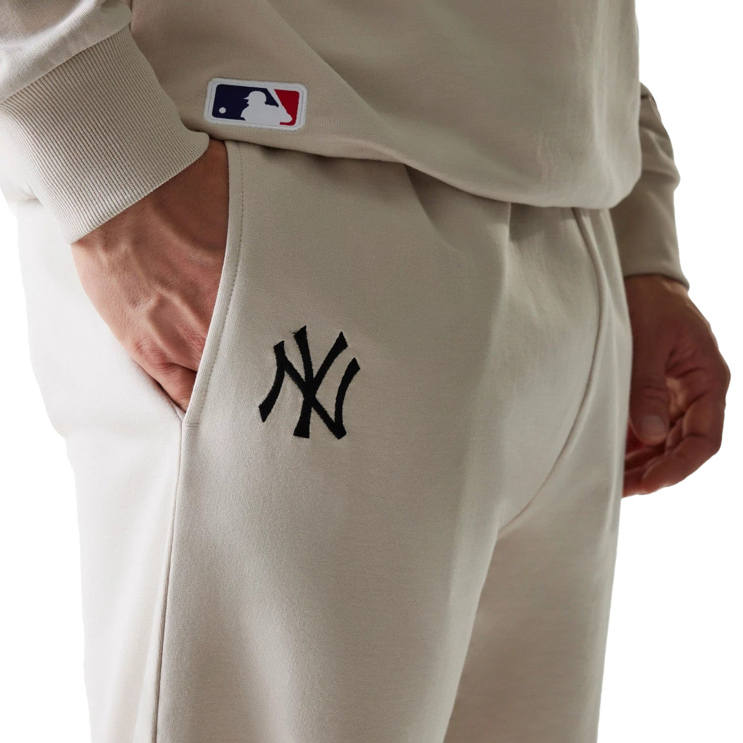 HERREN JOGGINGHOSE NOS MLB LE MIDI JOGGER FT NEYYAN STN (60675768)